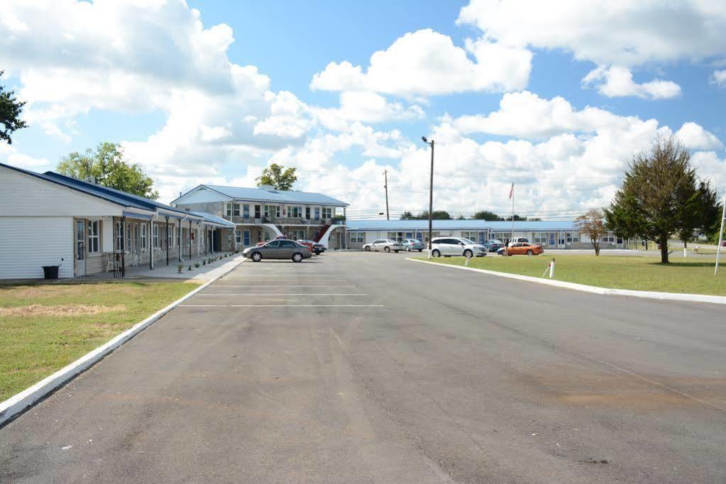Horse Cave Motel מראה חיצוני תמונה